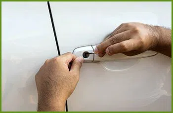 Neighborhood Locksmith Services Saint Albans, NY 718-673-6791 Neighborhood Locksmith Services Saint Albans, NY 718-673-6791 - 21-car-locksmith